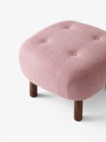 Billede af &Tradition Little Petra VB1 Lounge Chair & ATD1 Pouf - Oiled Walnut/Ecriture 640