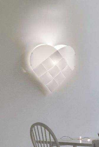 Le Klint Julehjerte XL H: 78 cm - Hvid  Inkl.  Inkl el-ophæng med E14 fatning, hvid plast ledning