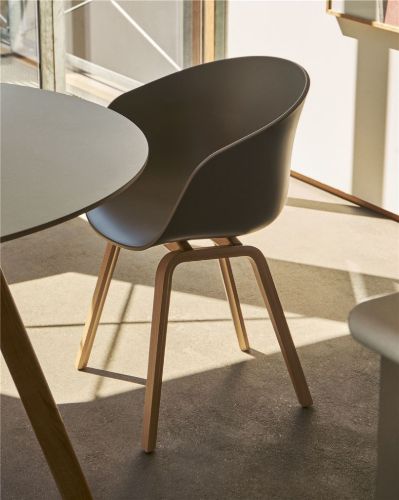 HAY AAC 22 About A Chair  - Lacquered Oak Veneer/Khaki