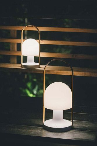 Lampefeber Follow Me Plus Trådløs Bordlampe H: 43,5 cm - Hvid
