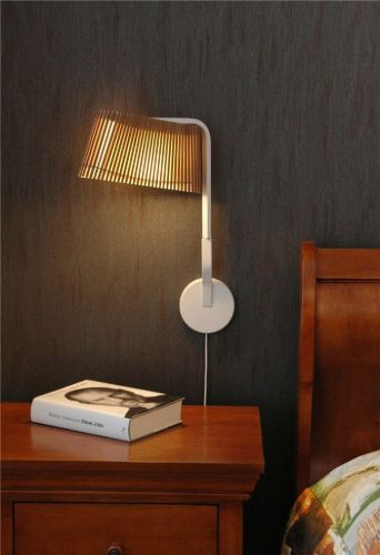 Secto Design Owalo 7030 Væglampe H: 47 cm - Valnød