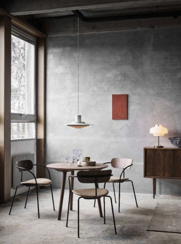&Tradition SK3 In Between Dining Table Ø: 90 cm - Smoked Oiled Oak