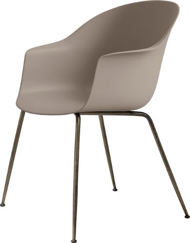 GUBI Bat Dining Chair Conic Base 45 cm - Antique brass base/New beige
