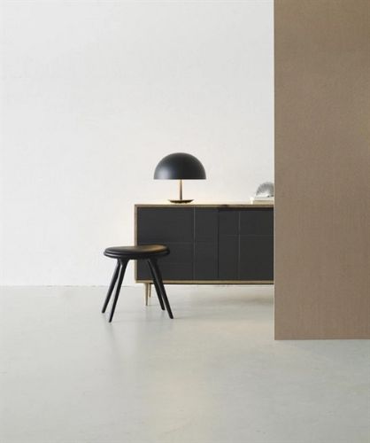 Mater Low Stool H: 47 cm - Sortlakeret Bøg