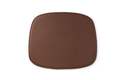 Normann Copenhagen Form Hynde 46x39cm - Brandy Læder/Cognac