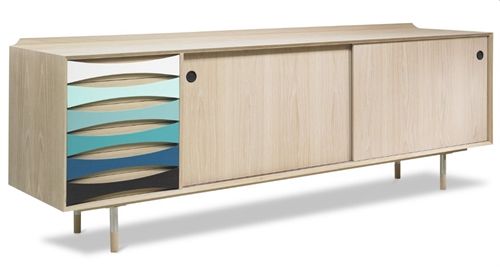 Snedkergaarden Arne Vodder AV01 skænk L: 220 cm - Multiblå skuffer/Eg