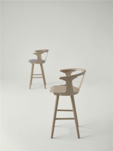 &Tradition SK7 In Between Counter Stool  - Smoked Oiled Oak