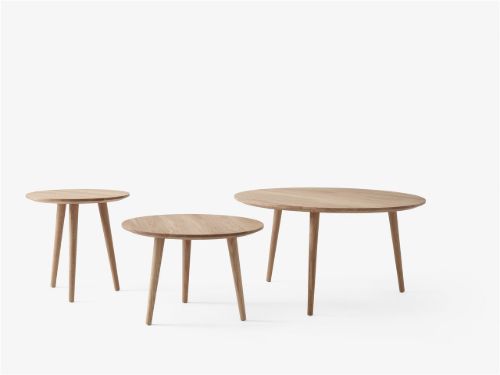 &Tradition SK15 In Between Coffee Table Ø: 90 cm - Oiled Oak