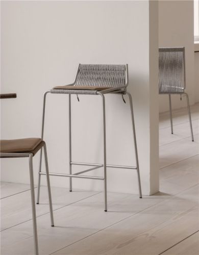Thorup Copenhagen Noel Counter Chair SH: 67 cm - Børstet stål / Fair Grey C301.