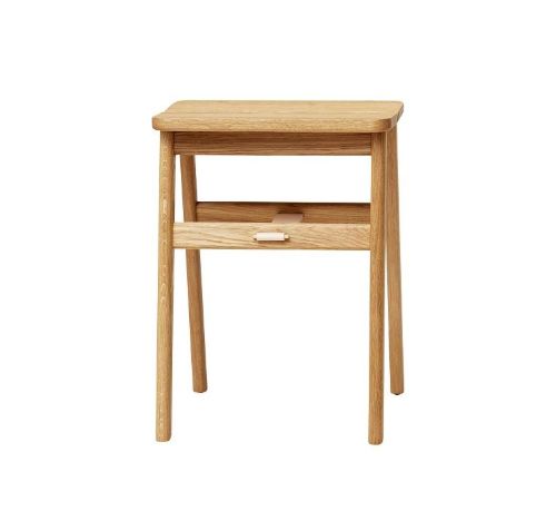 Form & Refine Angle Foldable Stool H: 47,5 cm - Oiled Oak