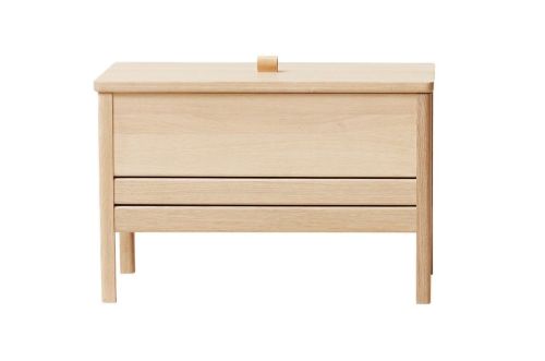 Form & Refine A Line Storage Bench 68 B: 68 cm - White Oiled Oak