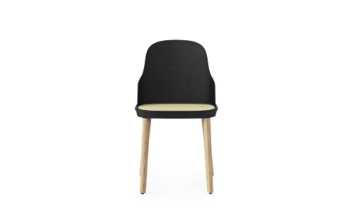 Normann Copenhagen Allez Chair Oak Indoor SH: 45,5 cm - Black / Molded Wicker Seat
