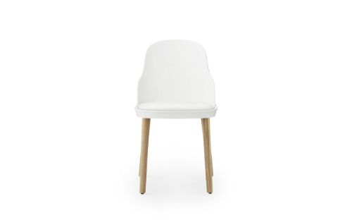 Normann Copenhagen Allez Chair Upholstery Oak Indoor SH: 45,5 cm - White / Ultra Leather