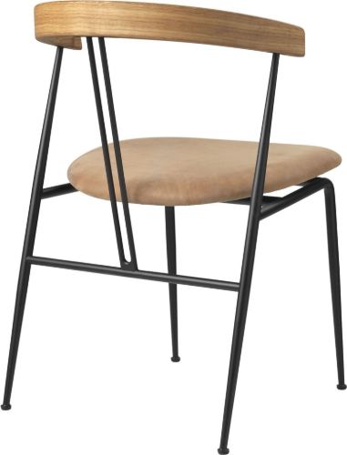 GUBI Violin Dining Chair Upholstered Seat Dunes Leather SH: 45 cm - Oiled Oak / Camel