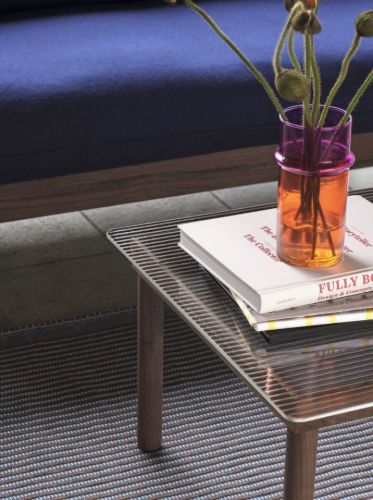 HAY Kofi Table 80x80 cm - Solid Walnut / Clear Glass