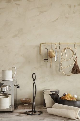 Ferm Living Curvature Paper Towel Holder H: 30,5 cm - Black Brass