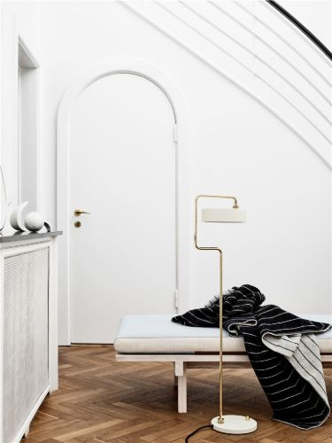 Made By Hand Petite Machine Floor Lamp 108x32 cm - Deep Black