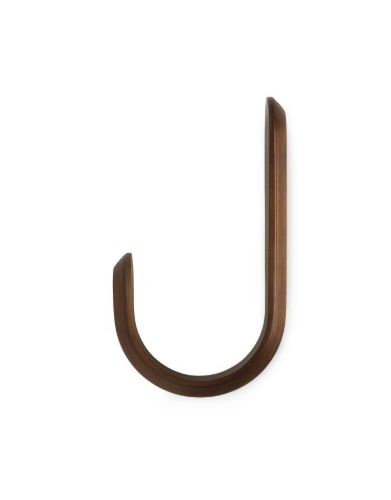 Normann Copenhagen Curve Knage H: 17,7 cm - Valnød