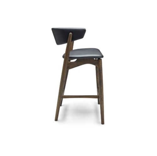 Sibast Furniture No 7 Bar Stool SH: 65 cm Full Upholstery - Dark Oil Oak/Black Leather