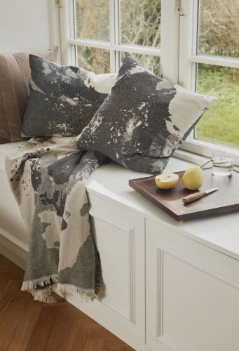 AYTM Floreo Pude 45x45 cm - Multi/gråtonet OUTLET