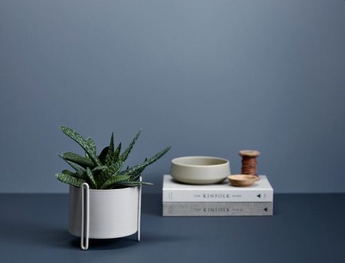 Woud Pidestall Planter Small - Grey