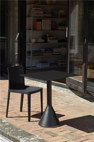 HAY Palissade Cone Table 65x65 - Anthracite