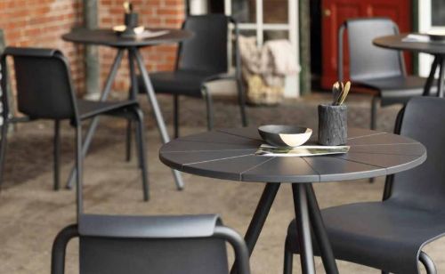HOUE NAMI Café Table Ø: 64 cm - Sort