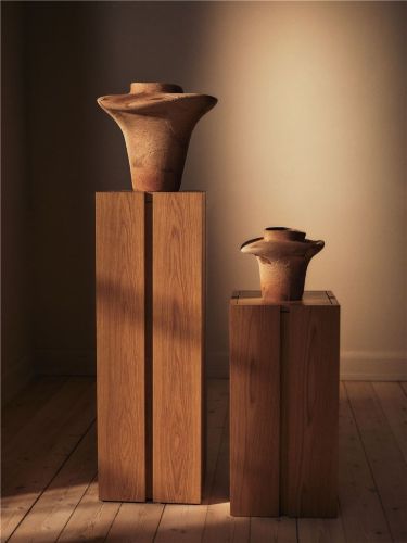 Ferm Living Evio Vase H: 35 cm - Brændt Umbra