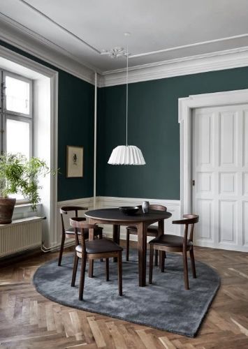Skovby SM52EMO spisebordsstol - Massiv valnød olie, sort læder.
