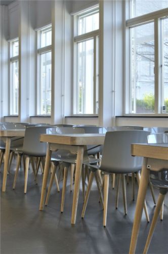 Andersen Furniture TAC Spisebordsstol  - Glasfiber Coal
