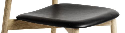 HAY Soft Edge 60 Spisebordsstol Polstret SH: 47,5 cm - Lacquered Oak/Lacquered Oak/Sense Black