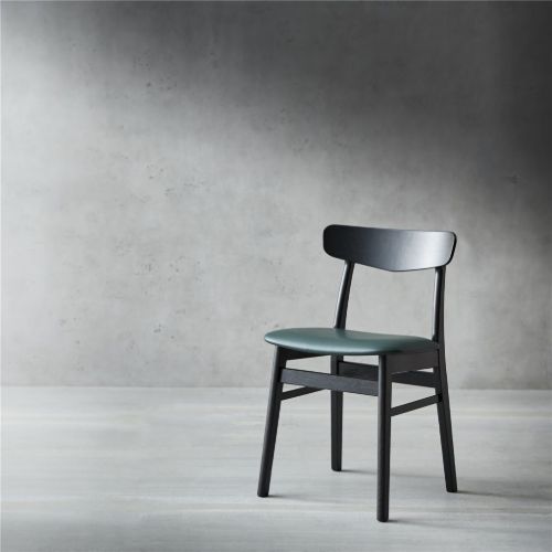 Findahl by Hammel MOSBØL Spisebordsstol SH: 47 cm - Sortlakeret Eg/Grøn Sydney Læder