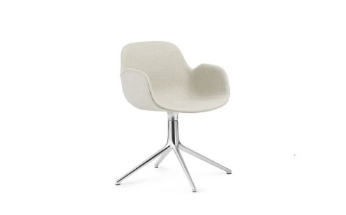 Normann Copenhagen Form Drejestol m. armlæn SH: 44cm - Upminster Sand/Aluminium