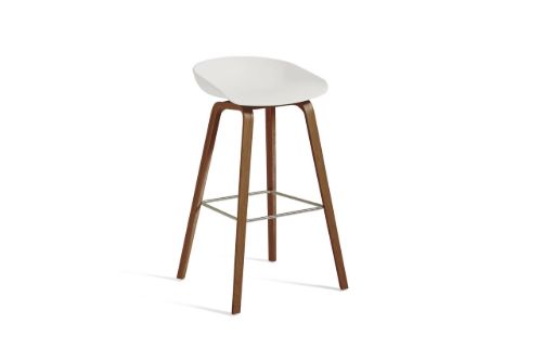 HAY AAS 32 Eco Barstol High SH: 75 cm  - Lacquered Walnut Veneer/White/Stainless Steel Footrest