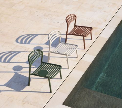 Cane-line Outdoor Bliss Loungestol m. Sidebord- Aluminium/Sand