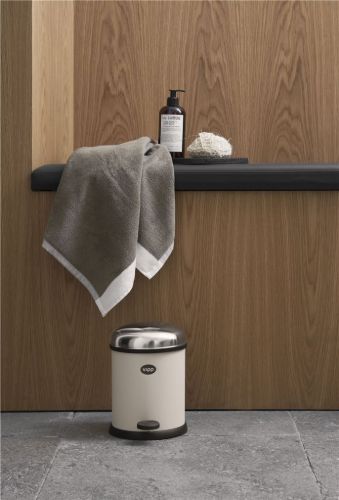 Vipp 12 Pedalspand H: 25 cm 3 L - Sort
