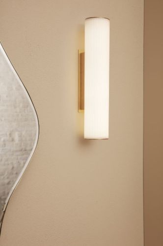 Ferm Living Vuelta Wall Lamp H: 40 cm - White/Brass OUTLET