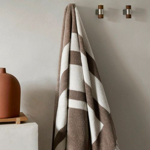 Kristina Dam Studio Minimal Towel Cotton 70x140 cm - Beige/Off-White OUTLET