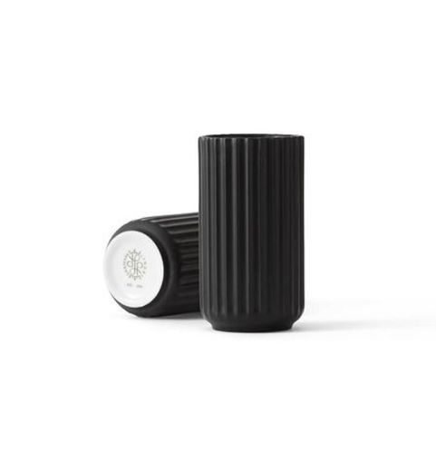 Lyngby Vase H: 12,5 cm - Sort OUTLET