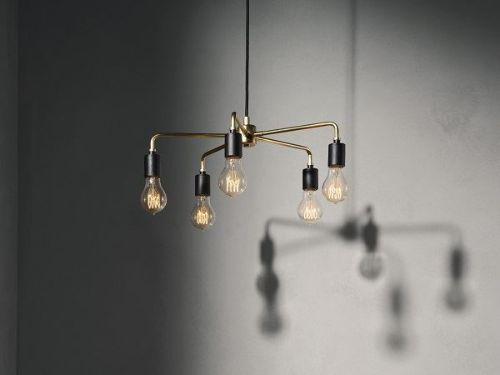UDGÅR med lager Audo Copenhagen Leonard Chandelier Ø: 46 cm - Brass UDSTILLINGSMODEL OUTLET