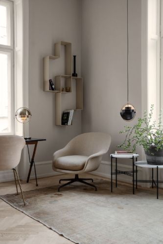 GUBI Multi-Lite pendel Ø:36 cm Brass base - Charcoal Black skærm