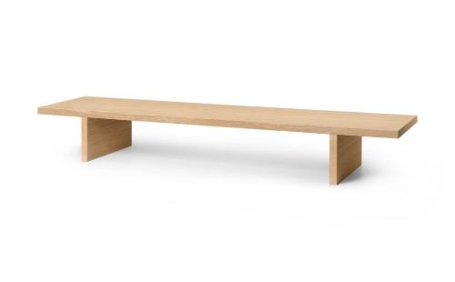 Ferm Living Kona Display Table 140x34 cm - Natural Oak