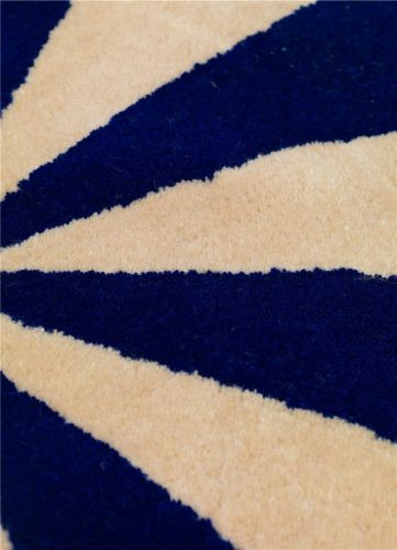 Ferm Living Arch Tufted Rug L Ø: 130 cm - Bright Blue/Off-White
