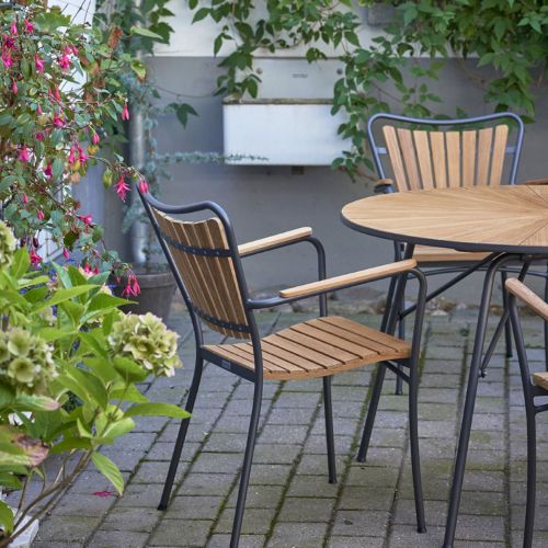 Mandalay Marguerit Havebord Ø: 110 cm - Teak/Antracit