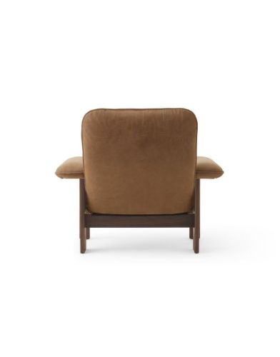 Audo Copenhagen Brasilia Lounge Chair SH: 39 cm - Walnut/Dunes Cognac 21004