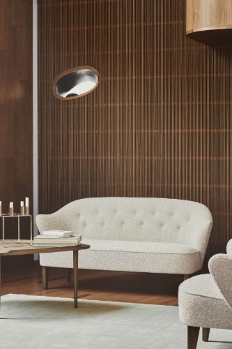 Audo Copenhagen Ingeborg 2,5 Pers. Signatur Sofa L: 160 cm - Sacho Zero Boucle 001/Røget Eg