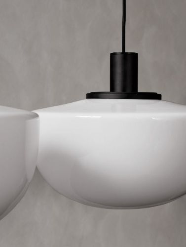 Audo Copenhagen Bank Pendant H: 30 cm - Opal glass