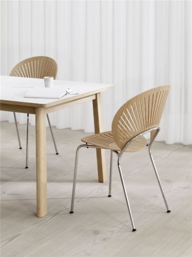 Fredericia Furniture 3398 Trinidad Stol SH: 45,5 cm - Lakeret Eg/Krom