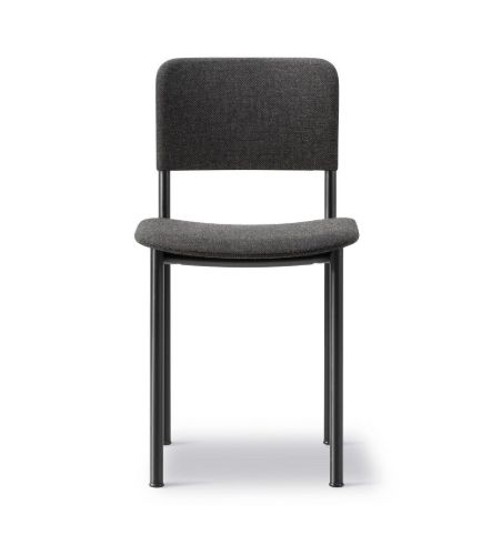 Fredericia Furniture 3414 Plan Fuldpolstret Stol SH: 45 cm - Re-Wool 198/Sort
