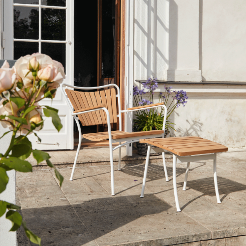 Mandalay Marguerit Loungesæt Loungestol og Fodskammel - Teak/Hvid